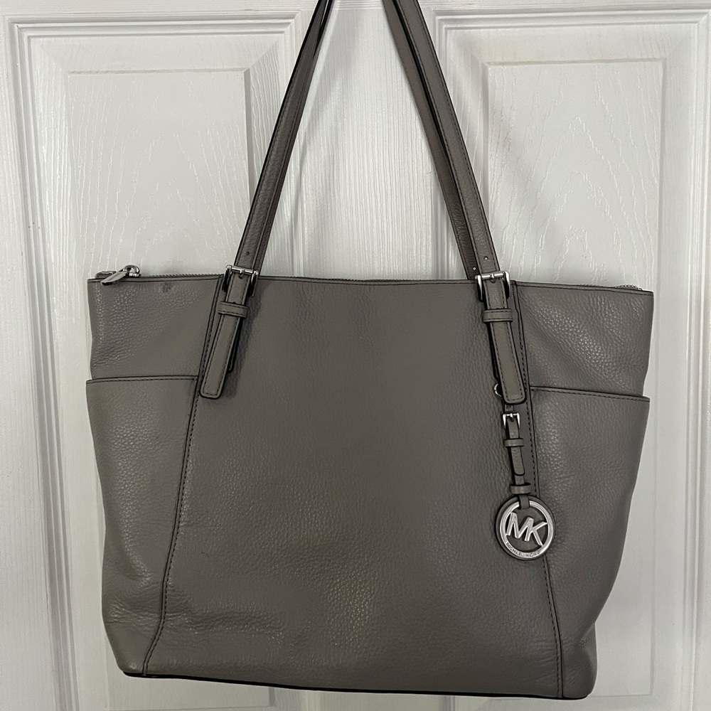 Michael Kors tote